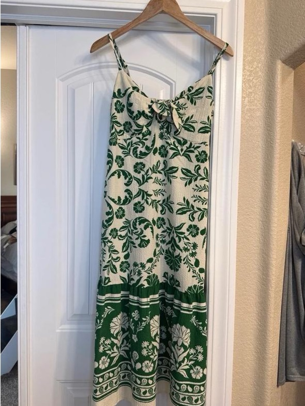 Green Floral Tie-Front Midi Dress with Adjustable Straps